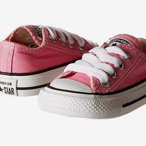 Converse Girls Infant Chuck Taylor All Star Low Sneaker - Pink/ Infant US SIZE 4